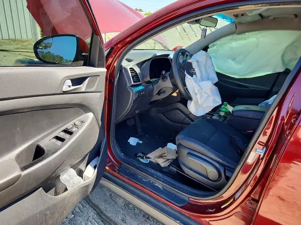 KM8J23A48KU997791 2019 HYUNDAI TUCSON - Image 8