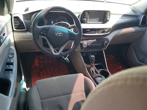 KM8J23A48LU157088 2020 HYUNDAI TUCSON - Image 8