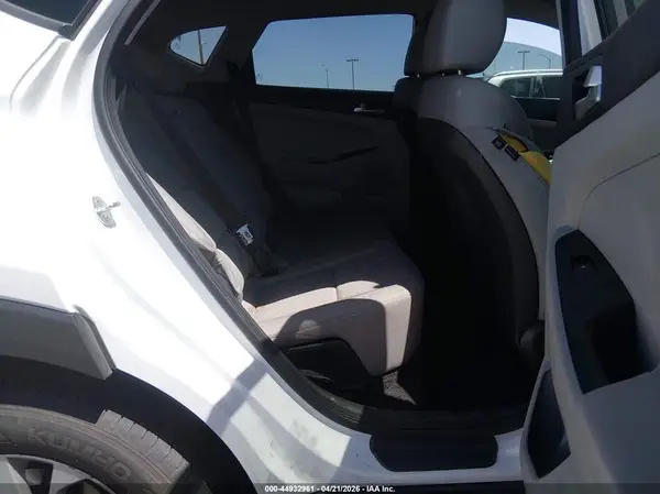 KM8J23A48LU248894 2020 HYUNDAI TUCSON - Image 8