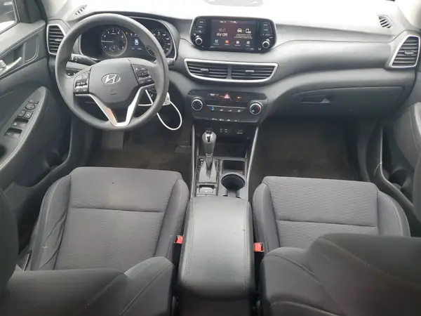 KM8J23A48MU311350 2021 HYUNDAI TUCSON - Image 8