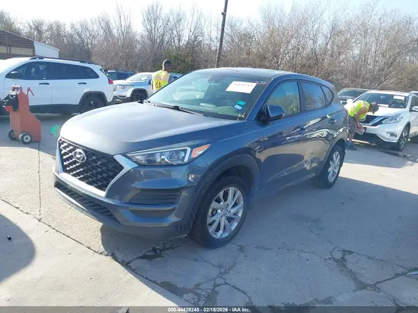KM8J23A48MU313325 2021 HYUNDAI TUCSON - Image 2