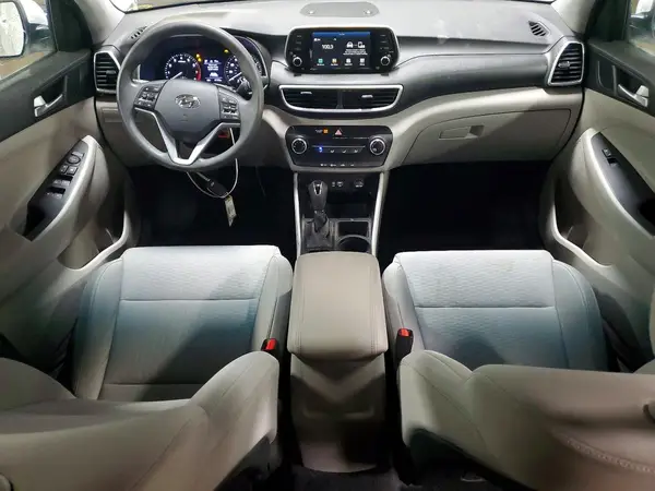 KM8J23A48MU320906 2021 HYUNDAI TUCSON - Image 8