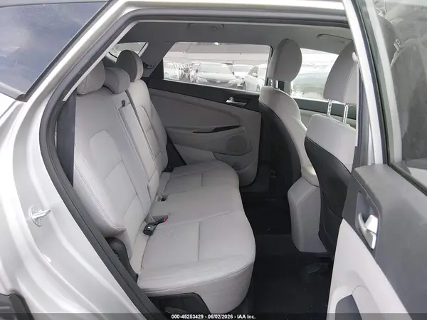 KM8J23A48MU336703 2021 HYUNDAI TUCSON - Image 8