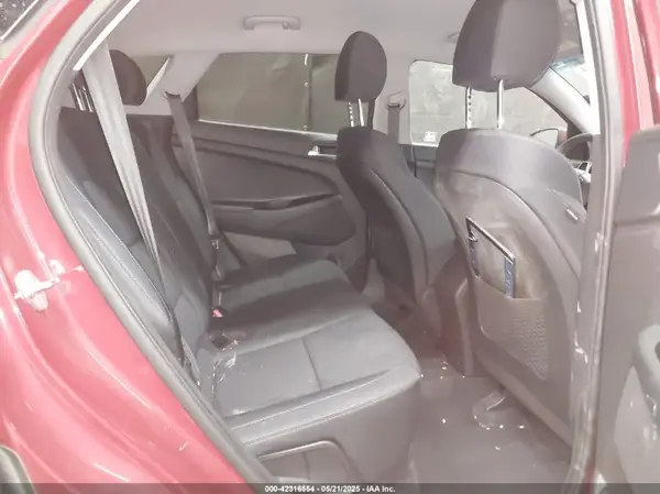 KM8J23A48MU364727 2021 HYUNDAI TUCSON - Image 8