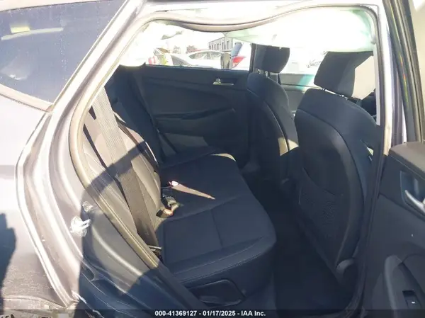 KM8J23A48MU364789 2021 HYUNDAI TUCSON - Image 8