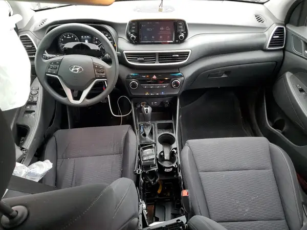 KM8J23A48MU404093 2021 HYUNDAI TUCSON - Image 8