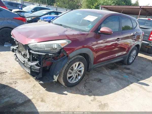 KM8J23A49GU029822 2016 HYUNDAI TUCSON - Image 2