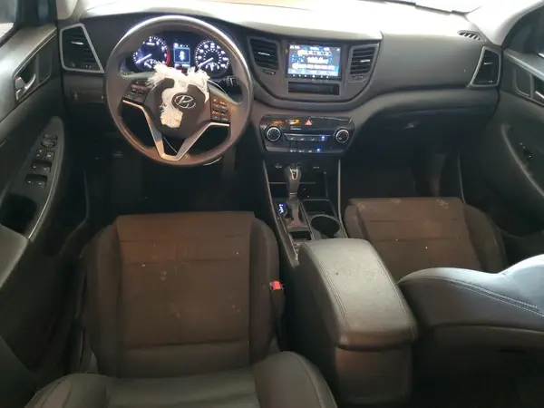 KM8J23A49GU042182 2016 HYUNDAI TUCSON - Image 8