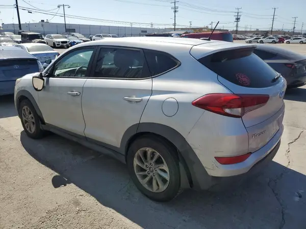 KM8J23A49GU089485 2016 HYUNDAI TUCSON - Image 2