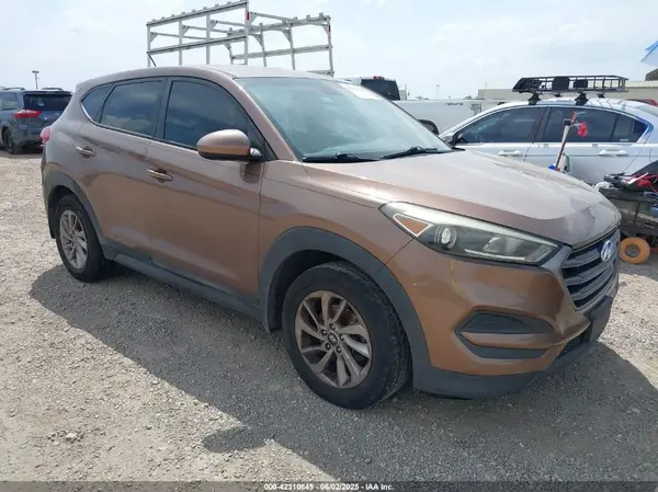 KM8J23A49GU105622 2016 HYUNDAI TUCSON - Image 1
