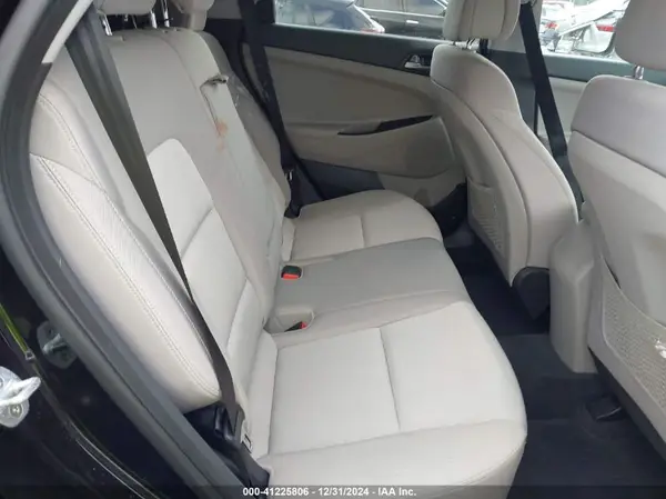 KM8J23A49GU114790 2016 HYUNDAI TUCSON - Image 8
