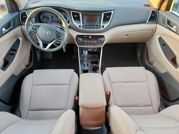 KM8J23A49GU122565 2016 HYUNDAI TUCSON - Image 8
