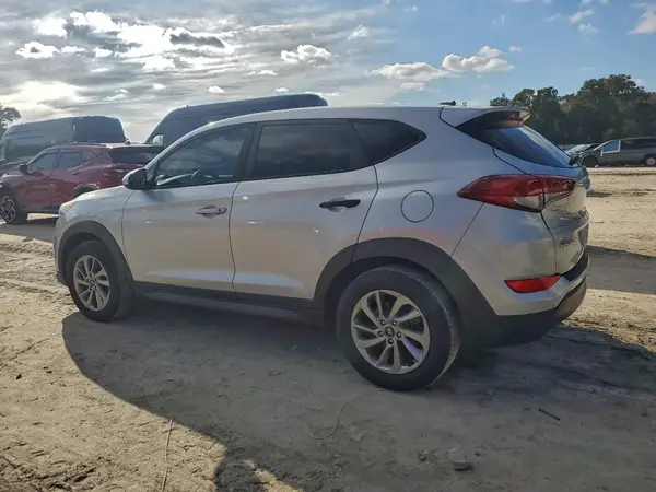 KM8J23A49GU143867 2016 HYUNDAI TUCSON - Image 2