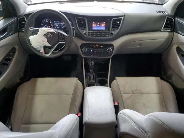 KM8J23A49GU165318 2016 HYUNDAI TUCSON - Image 8