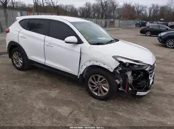 KM8J23A49HU262827 2017 HYUNDAI TUCSON