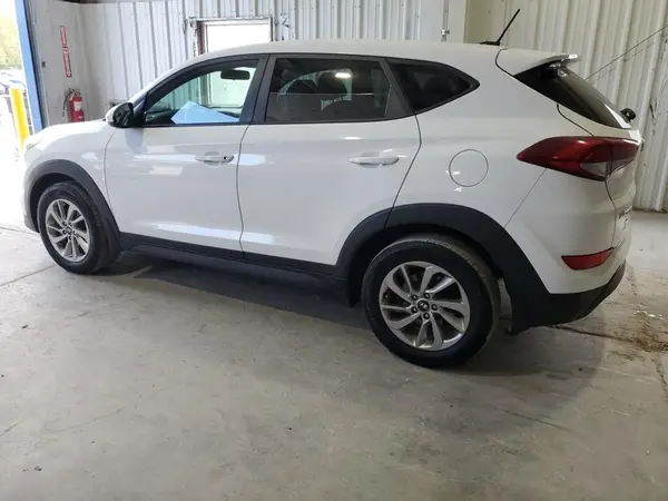 KM8J23A49HU263606 2017 HYUNDAI TUCSON - Image 2