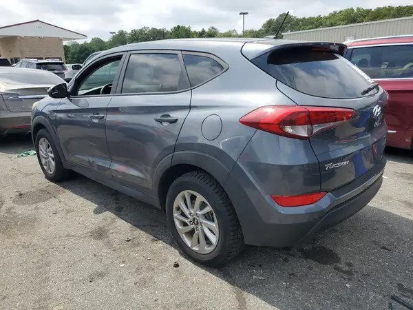 KM8J23A49HU266439 2017 HYUNDAI TUCSON - Image 2