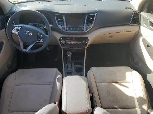 KM8J23A49HU290742 2017 HYUNDAI TUCSON - Image 8