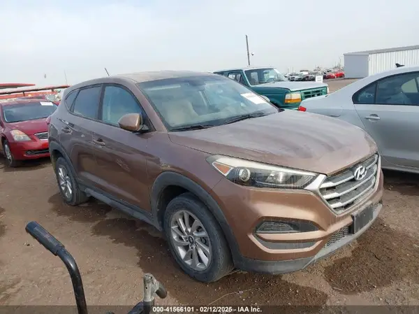 KM8J23A49HU293012 2017 HYUNDAI TUCSON - Image 1