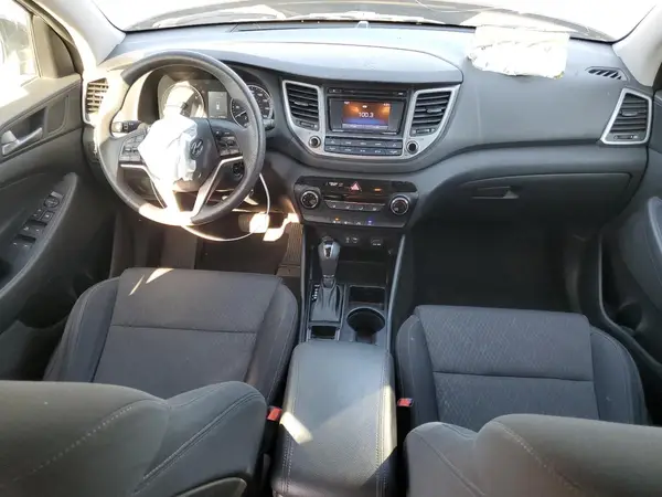 KM8J23A49HU316496 2017 HYUNDAI TUCSON - Image 8