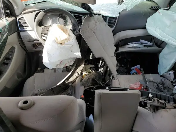 KM8J23A49HU328258 2017 HYUNDAI TUCSON - Image 8
