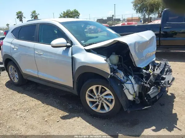 KM8J23A49HU354696 2017 HYUNDAI TUCSON - Image 1