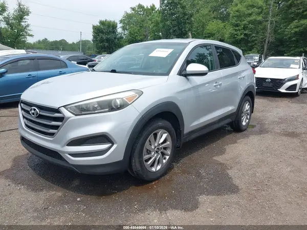 KM8J23A49HU364189 2017 HYUNDAI TUCSON - Image 2