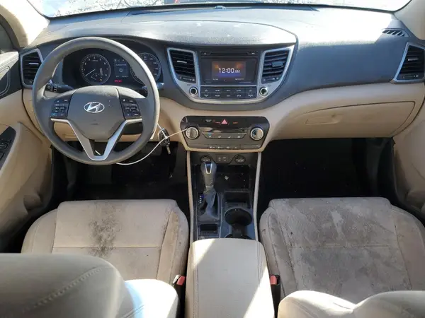 KM8J23A49HU379310 2017 HYUNDAI TUCSON - Image 8
