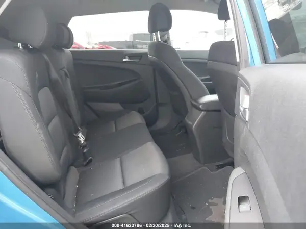 KM8J23A49HU394969 2017 HYUNDAI TUCSON - Image 8