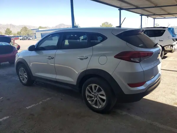 KM8J23A49HU406537 2017 HYUNDAI TUCSON - Image 2
