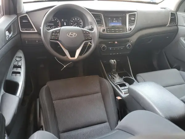 KM8J23A49HU420681 2017 HYUNDAI TUCSON - Image 8
