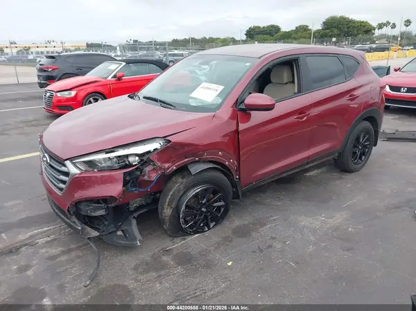 KM8J23A49HU532686 2017 HYUNDAI TUCSON - Image 2