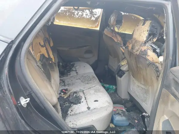 KM8J23A49HU552470 2017 HYUNDAI TUCSON - Image 8