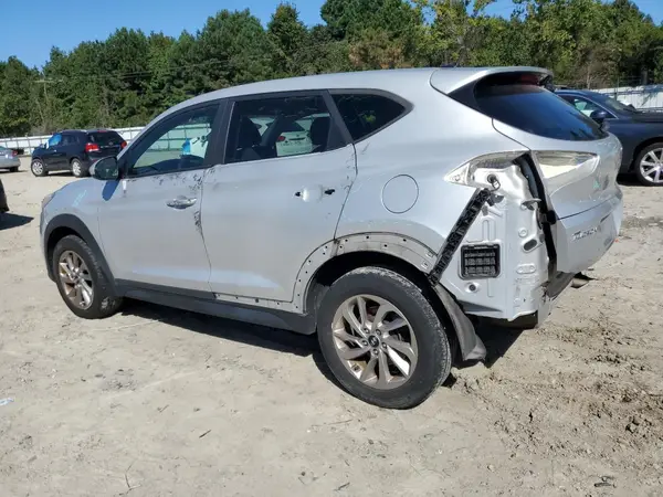 KM8J23A49HU579782 2017 HYUNDAI TUCSON - Image 2
