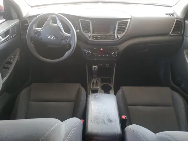 KM8J23A49JU608591 2018 HYUNDAI TUCSON - Image 8