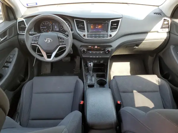 KM8J23A49JU624483 2018 HYUNDAI TUCSON - Image 8