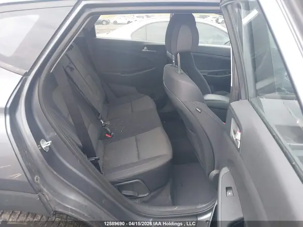 KM8J23A49JU835912 2018 HYUNDAI TUCSON - Image 8