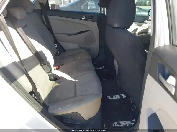 KM8J23A49KU024791 2019 HYUNDAI TUCSON - Image 8
