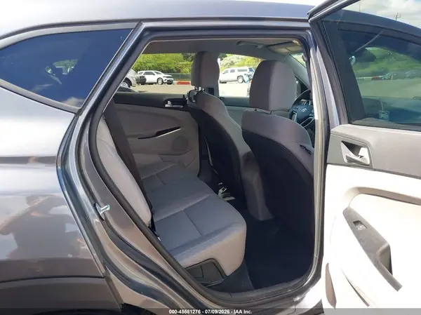 KM8J23A49KU067902 2019 HYUNDAI TUCSON - Image 8