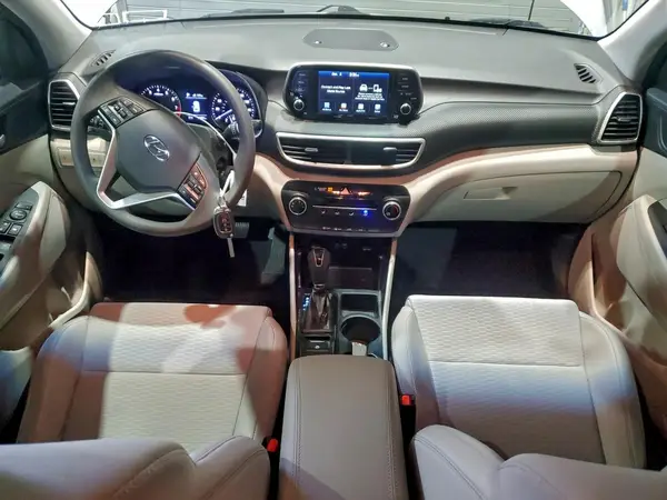 KM8J23A49KU844966 2019 HYUNDAI TUCSON - Image 8