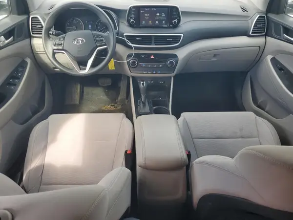 KM8J23A49KU881631 2019 HYUNDAI TUCSON - Image 8