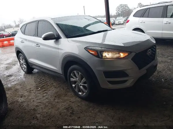 KM8J23A49KU891088 2019 HYUNDAI TUCSON - Image 1