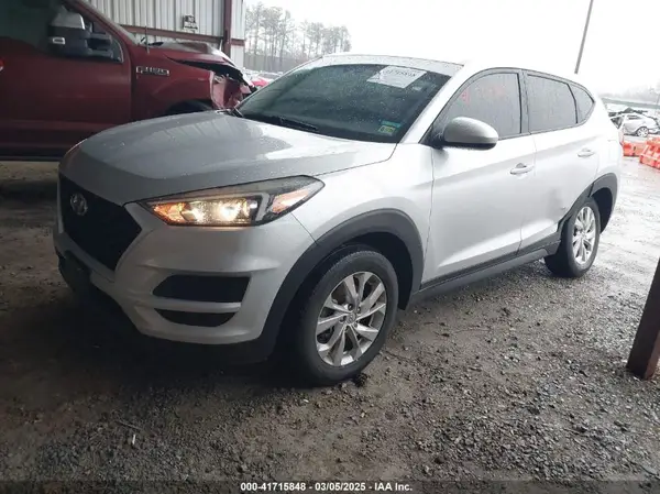 KM8J23A49KU891088 2019 HYUNDAI TUCSON - Image 2