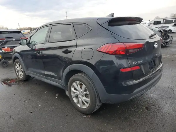 KM8J23A49KU910612 2019 HYUNDAI TUCSON - Image 2