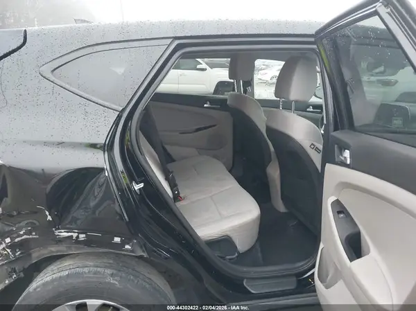 KM8J23A49KU912733 2019 HYUNDAI TUCSON - Image 8