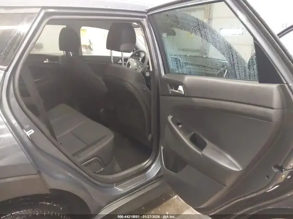 KM8J23A49KU916233 2019 HYUNDAI TUCSON - Image 8
