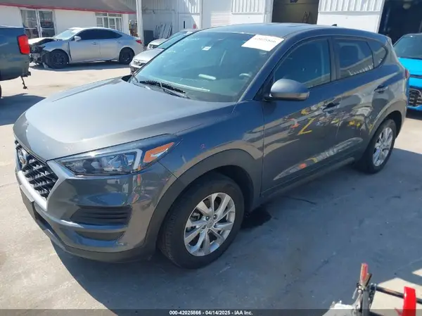 KM8J23A49KU940287 2019 HYUNDAI TUCSON - Image 2