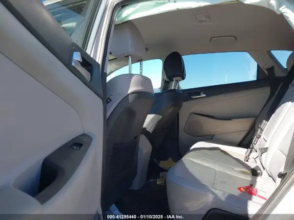 KM8J23A49LU140378 2020 HYUNDAI TUCSON - Image 8