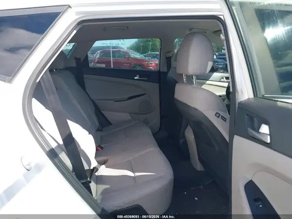 KM8J23A49LU189385 2020 HYUNDAI TUCSON - Image 8