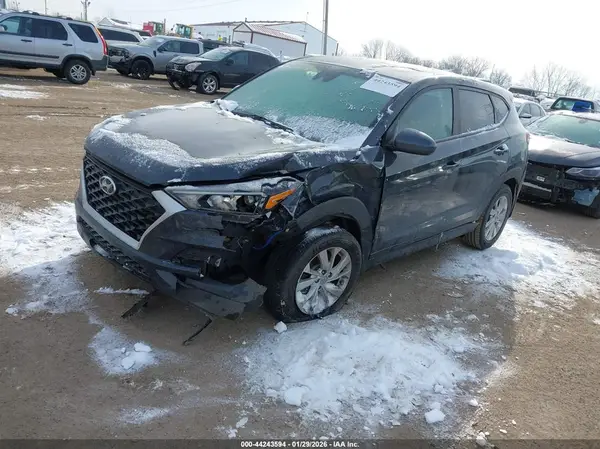 KM8J23A49LU229304 2020 HYUNDAI TUCSON - Image 2